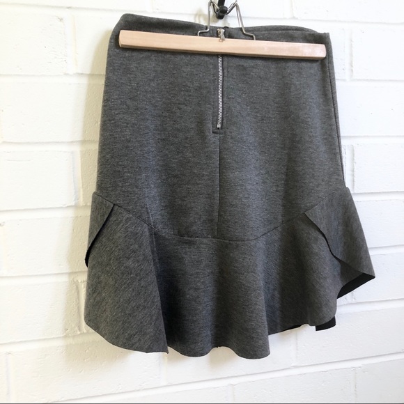 H&M Grey Frill Hem Mini Skirt XS - Picture 4 of 6
